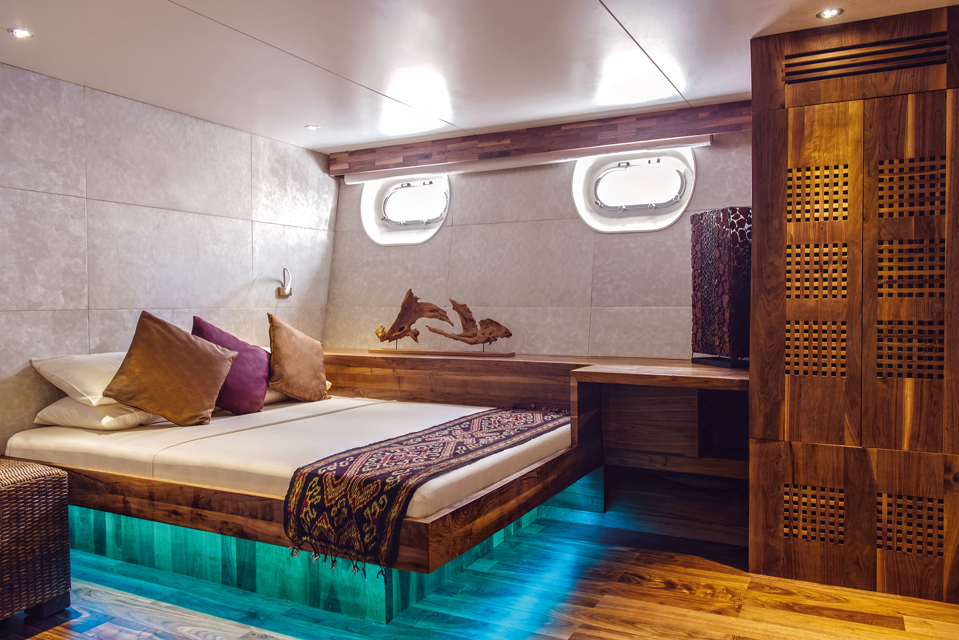 Luxurious cabins and rich decors are a hallmark of Maldives liveaboard dive yachts.