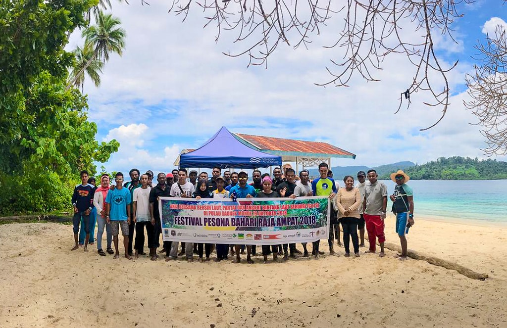 Meridian participates in ongoing beach and reef cleaning projects.